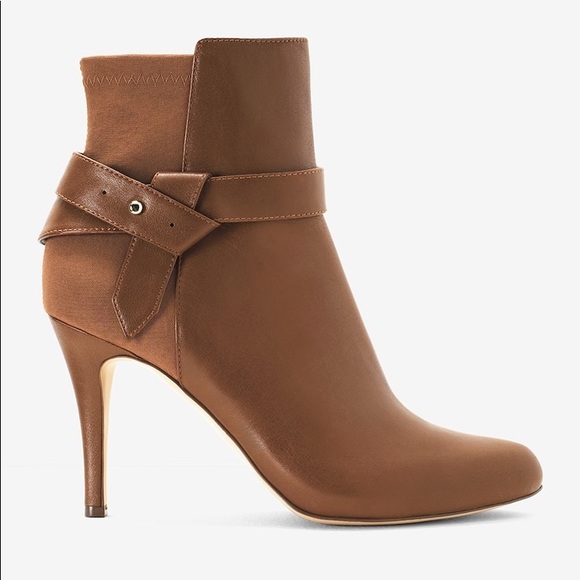 White House Black Market Shoes - WHITE HOUSE BLACK MARKET Leather “Tallon” Bootie